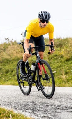 ALE' Artika R-EV1 Yellow Jersey -Cycling Clothing Store ALE Artika Yellow Jersey rider 47196.1718415935