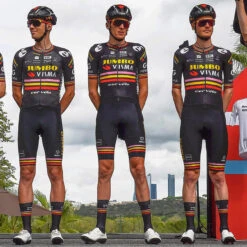 AGU Jumbo Visma Trilogy Bib Shorts -Cycling Clothing Store Jumbo Trilogy Kit 41166.1700849153