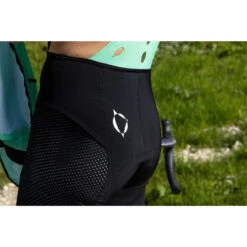 Nalini New Ergo Summer Light Green Black Bib Shorts 14 Nalini New Ergo Summer Light Green Black Bib Shorts -Cycling Clothing Store Nalini Ergo Summer Black Green Bib Shorts Rider3 49445.1653851595